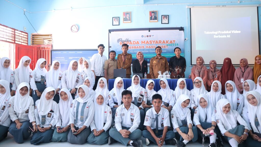 PNUP Tingkatkan Kompetensi AI Siswa DKV SMKN 7 Pinrang Melalui Pelatihan Produksi Video Digital